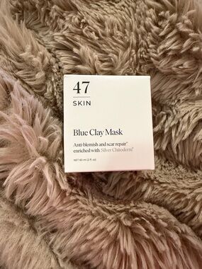 47 Skin Blue Clay Mask – Anti-Blemish Repair (White Box)